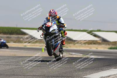 media/Aug-03-2025-TrackDaz (Sun) [[bf4a71acf9]]/B Group/1220pm (Wheelie Bump)/